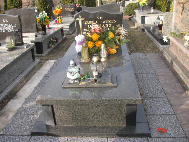 Grób Izabela Uliniarz