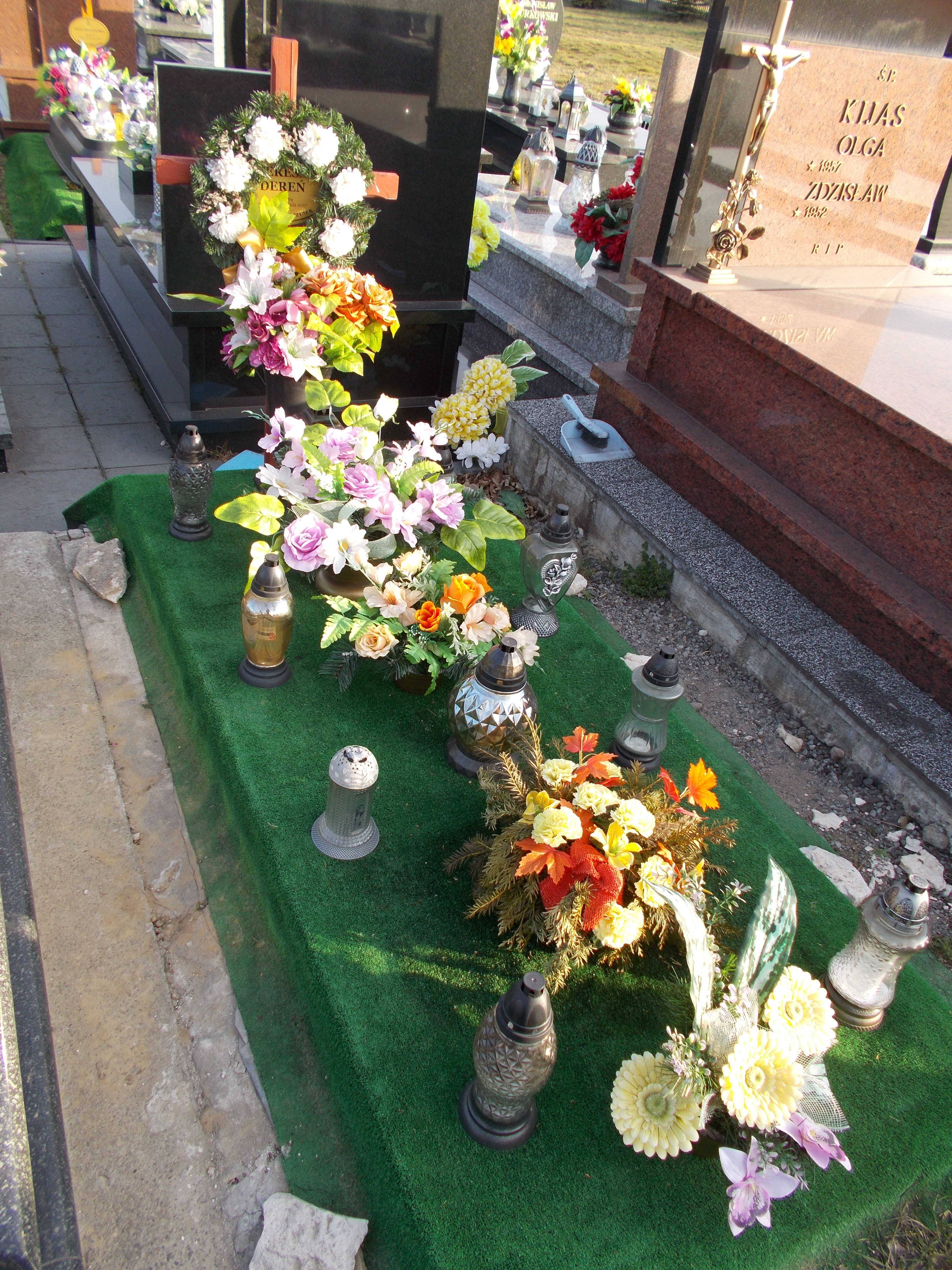 Teresa Dereń 1948 Ogrodzieniec - Grobonet - Wyszukiwarka osób pochowanych