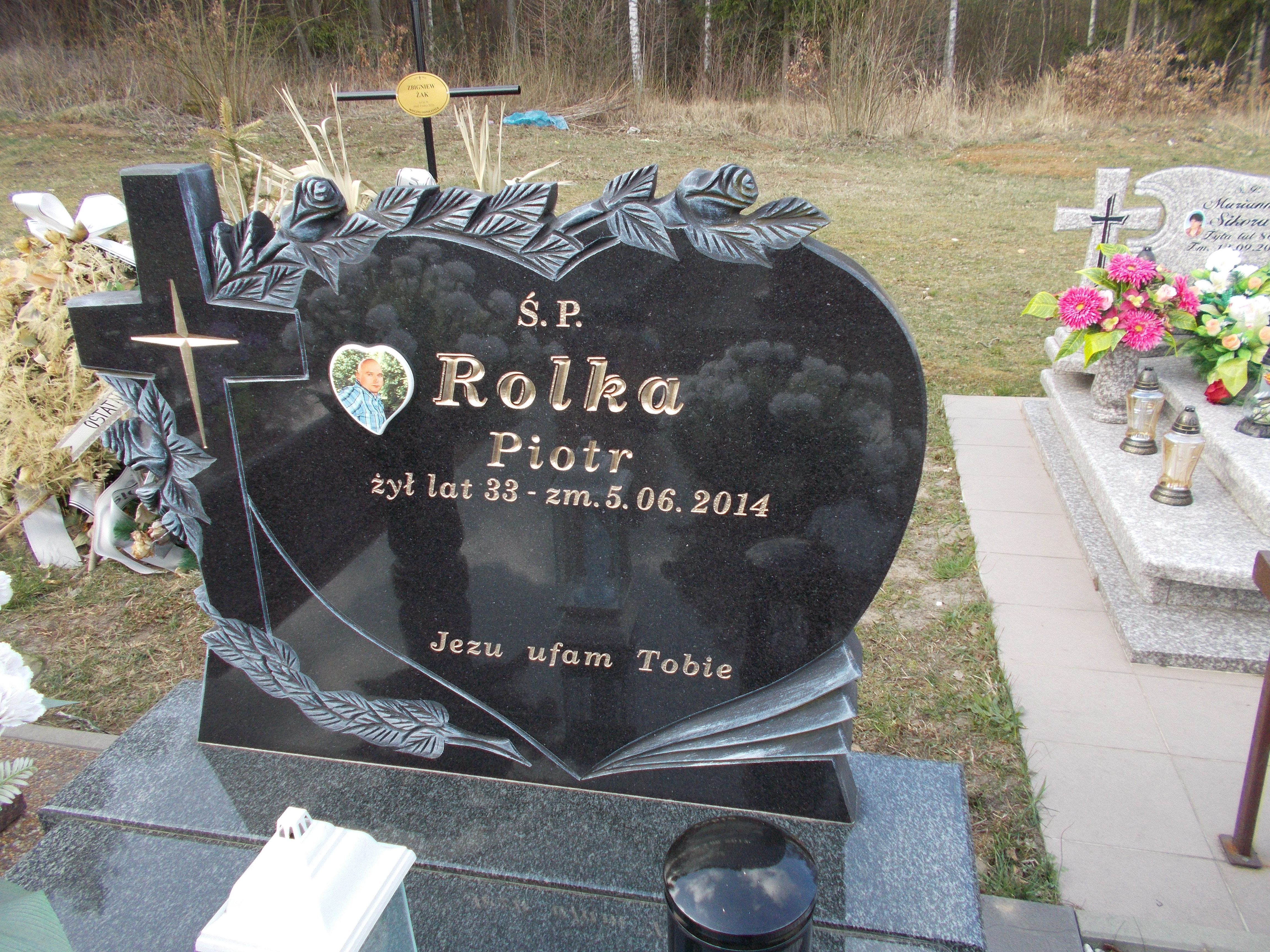 Piotr Rolka 1981 Ogrodzieniec - Grobonet - Wyszukiwarka osób pochowanych
